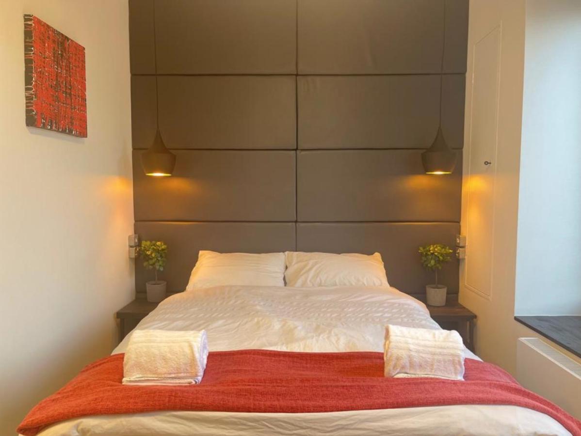 Cardiff Arms Bistro & Hotel Treorky Dış mekan fotoğraf