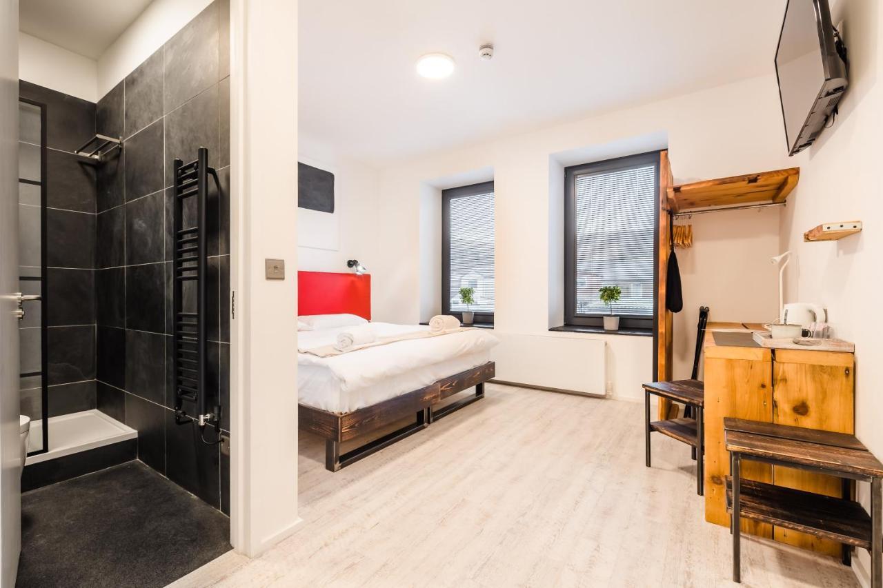 Cardiff Arms Bistro & Hotel Treorky Dış mekan fotoğraf