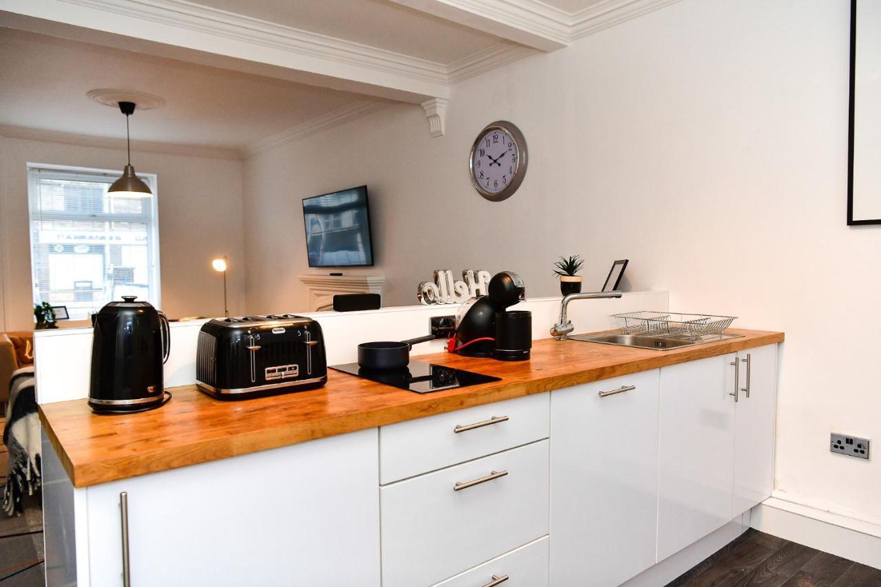 Cardiff Arms Bistro & Hotel Treorky Dış mekan fotoğraf